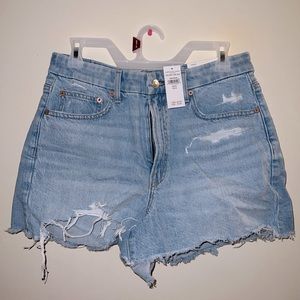AE Strigid Denim Curvy Highest Waist ‘90s Boyfriend Short Women’s Size 8